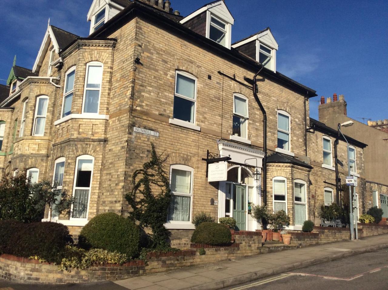 Southlands Guest House York Exterior photo