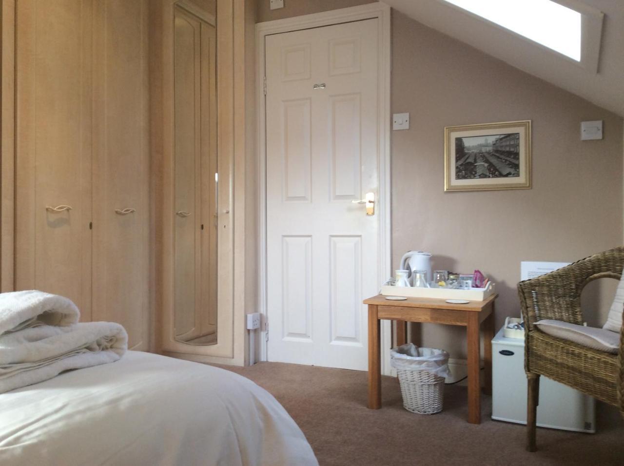 Southlands Guest House York Exterior photo